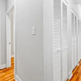 Foto del edificio - 1154 E 54th Pl