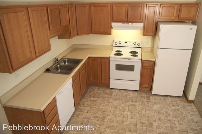 Building Photo - 105 Brookside Dr