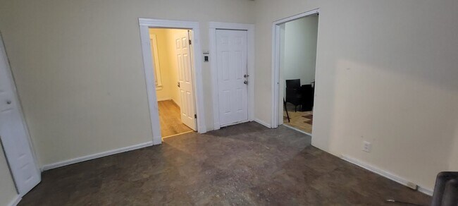 Building Photo - 48 Acushnet Ave