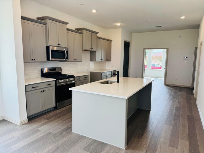 Foto del edificio - 3546 Pierce Ln