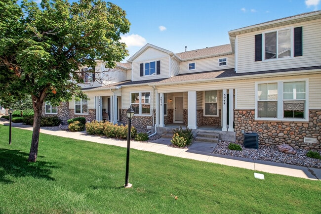 Super Well-Manicured Landscaping - 5950 Tympany Pt
