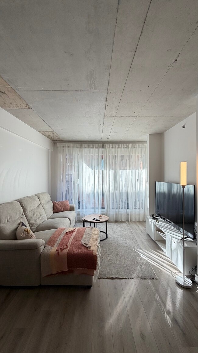 Photo du bâtiment - 1050 Boul René-Lévesque E