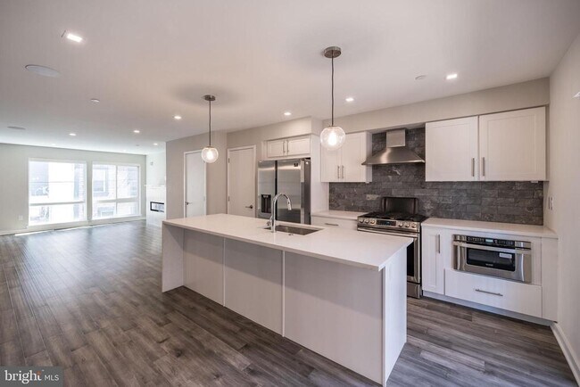 Foto del edificio - 1442 Hope St