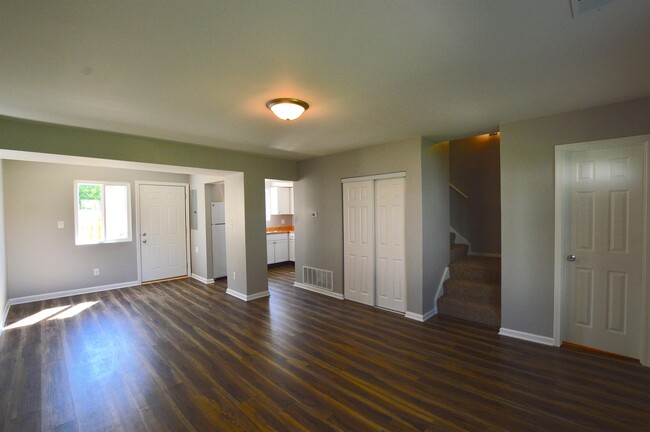 Building Photo - 4353 Falcon Creek Blvd