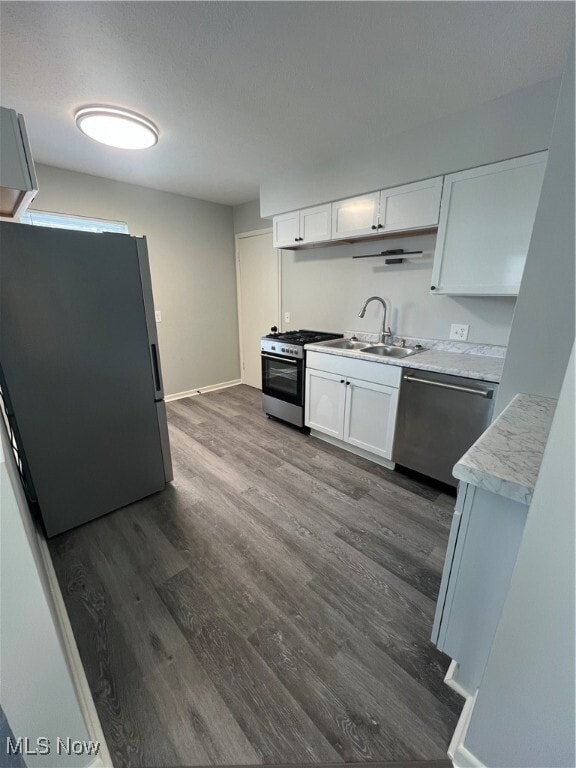 Foto del edificio - 2559 Edwin Ave