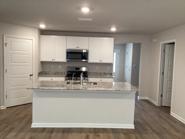 Foto del edificio - 1941 Tree Swallow Dr