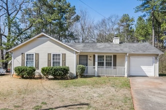 Building Photo - 2421 Corner Shoals Dr