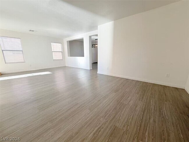 Foto del edificio - 5386 Walcott Dr