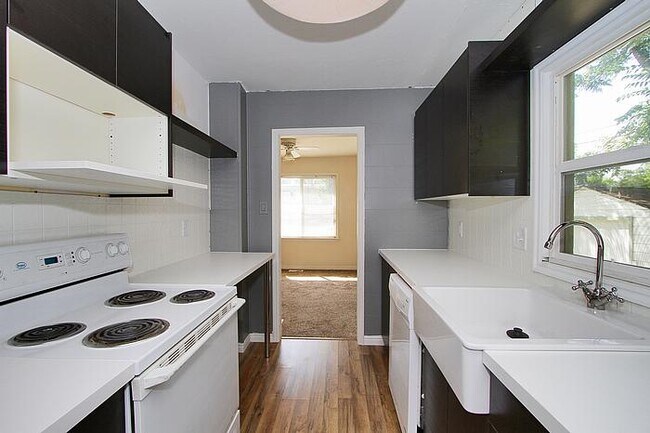 Foto del edificio - Peach Pointe - Green Street