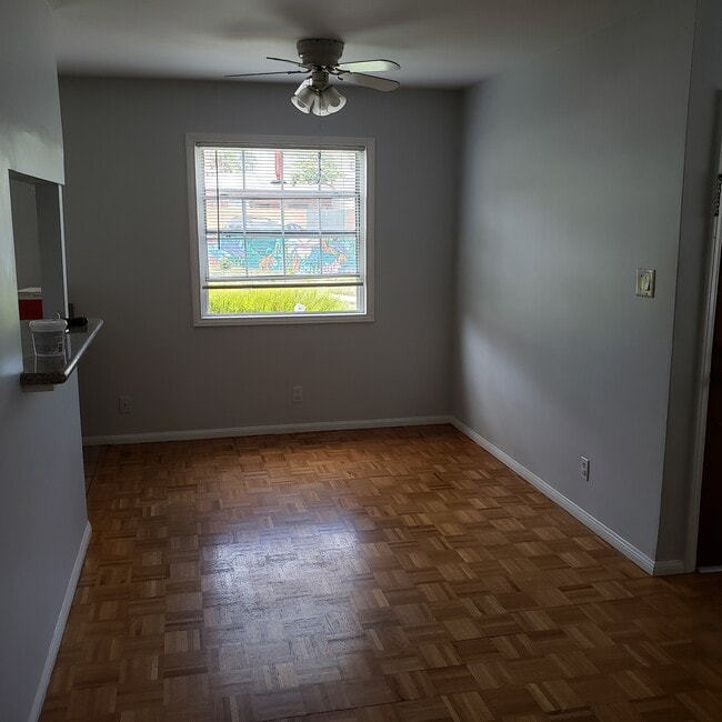 Building Photo - 1554 11th St