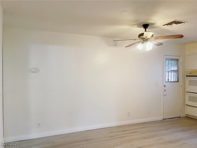 Foto del edificio - 6802 Bonillo Dr