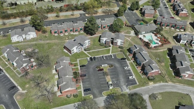  - Lexington Place Apartments