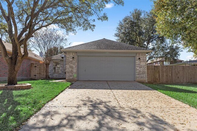 Building Photo - 12235 Innisfall Cir