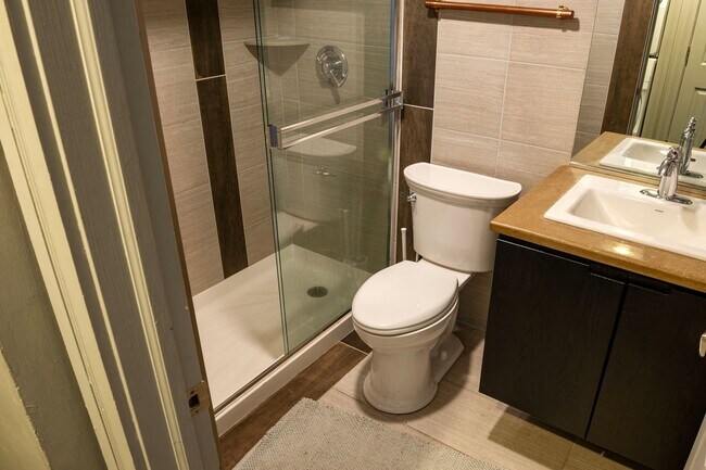 Foto del edificio - 204 N Walnut St