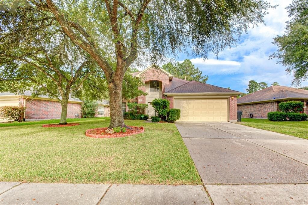 Primary Photo - 1627 Sterling Village Dr