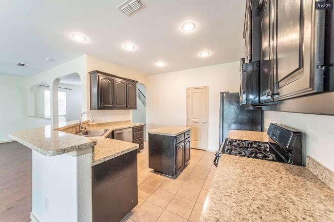 Building Photo - 5200 Austin Ridge Dr