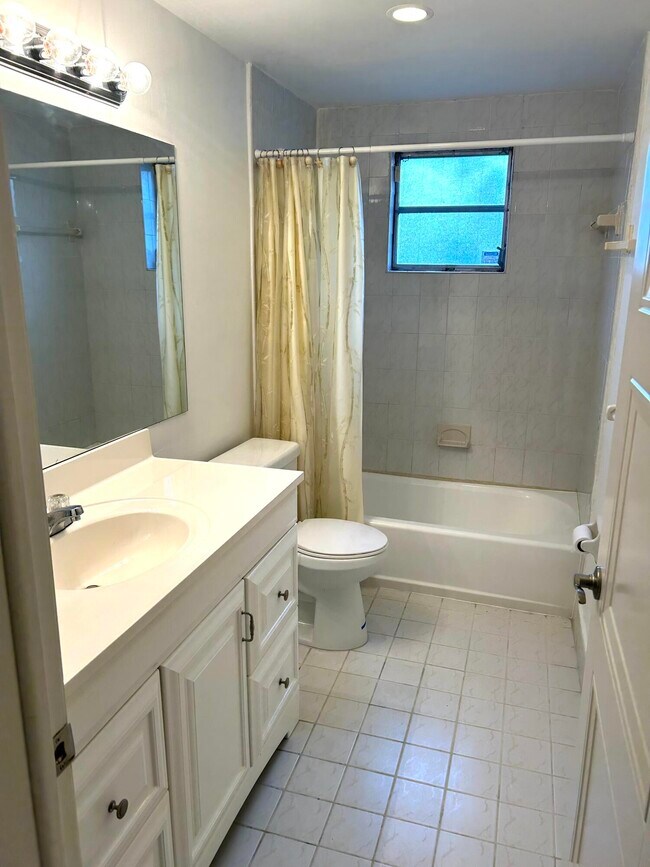Foto del edificio - 9302 SW 77th Ave