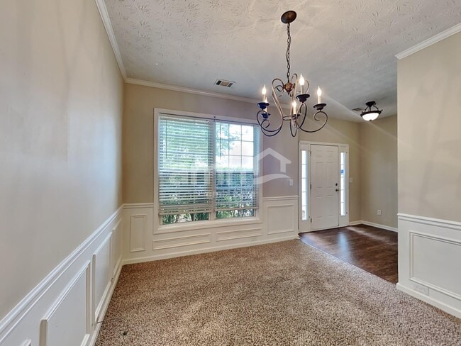 Building Photo - 668 Clairidge Elm Trl