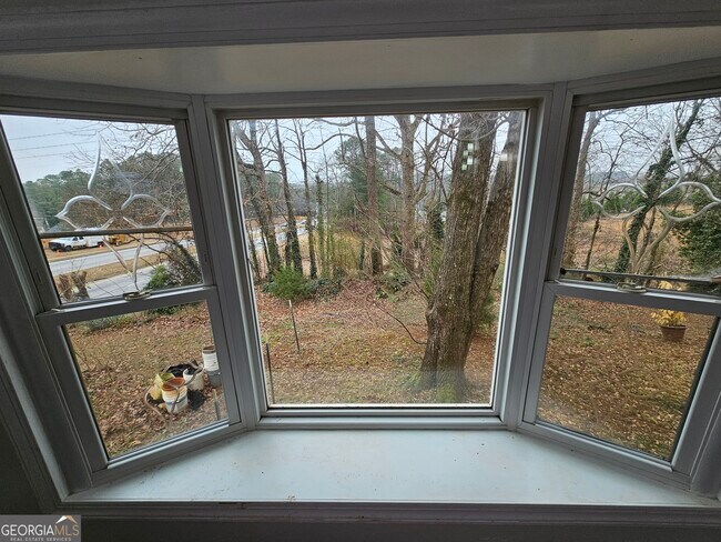 Building Photo - 1252 Lawrenceville-Suwanee Rd