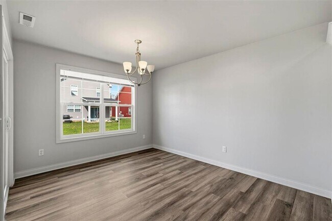 Foto del edificio - 7191 Seagraves Ct