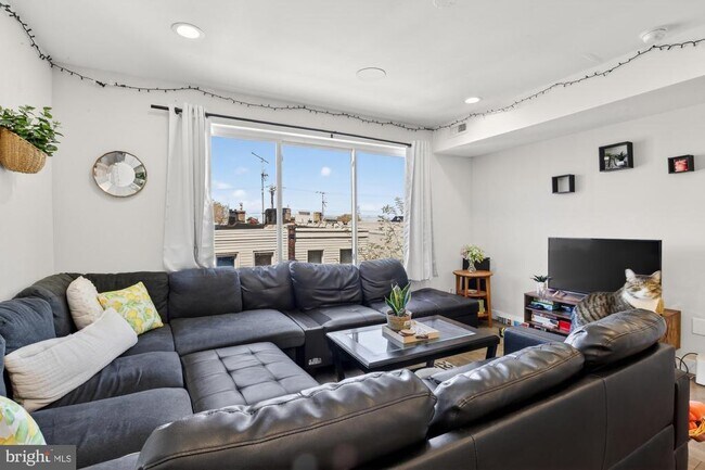 Foto del edificio - 1650 Point Breeze Ave