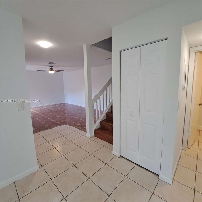 Foto del edificio - 2501 NW 99th Ave