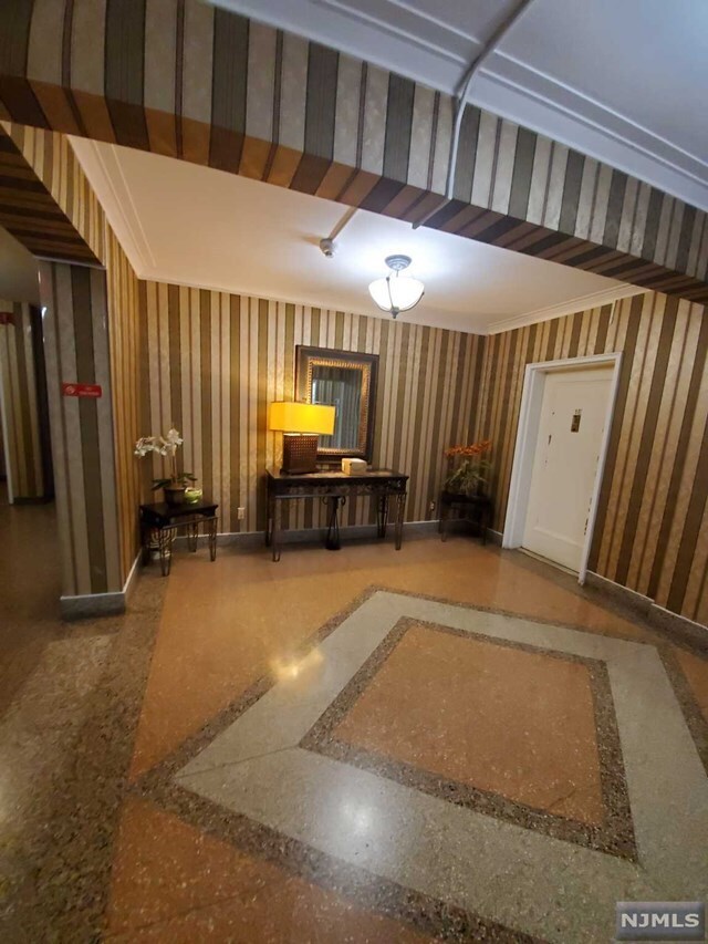 Foto del edificio - 2320 Linwood Ave