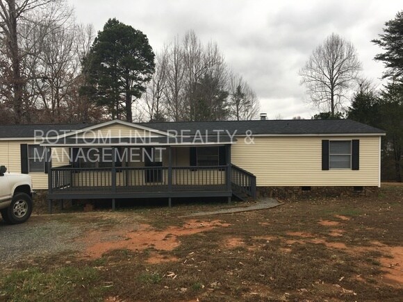 Primary Photo - 254 Kem Ln