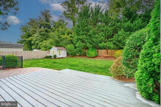 Foto del edificio - 1505 Westminster Ct