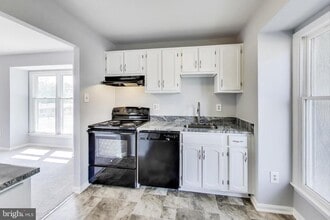 Building Photo - 20 Livingstone Terrace