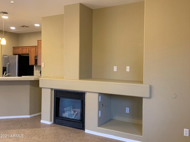 Foto del edificio - 3799 E Thunderheart Trail