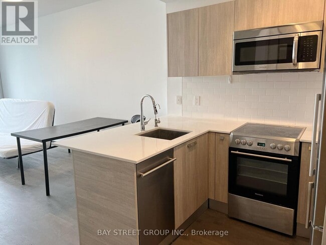 Building Photo - 57 St Joseph St