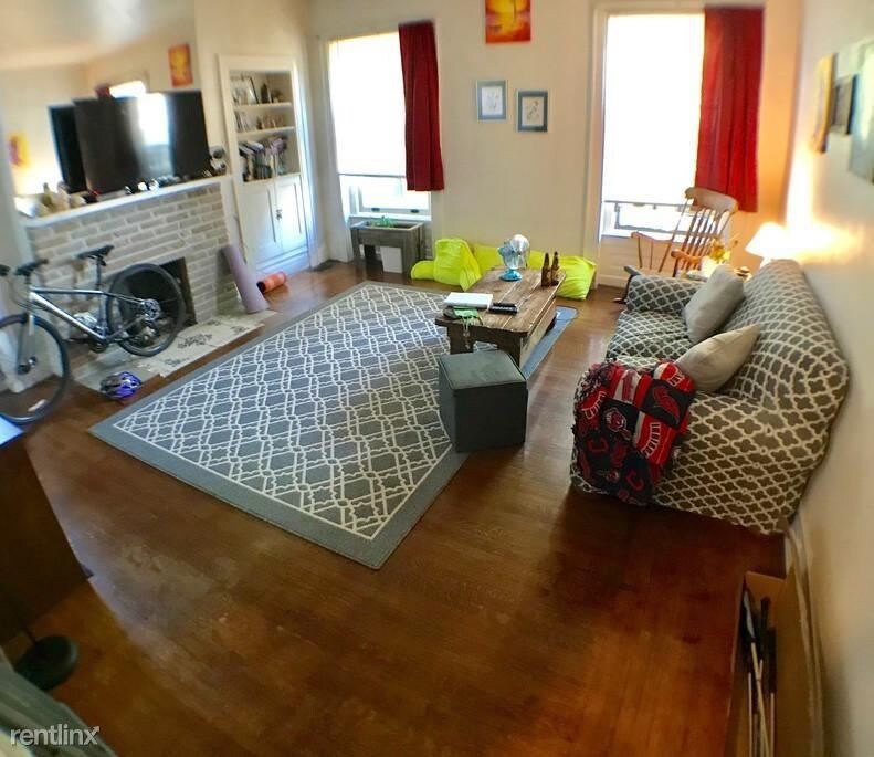 Foto principal - 5916 Howe St