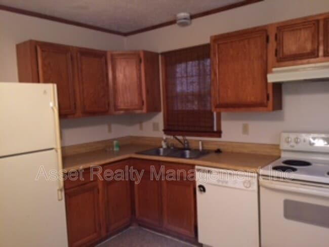 Foto del edificio - 3517 Curtis Ln