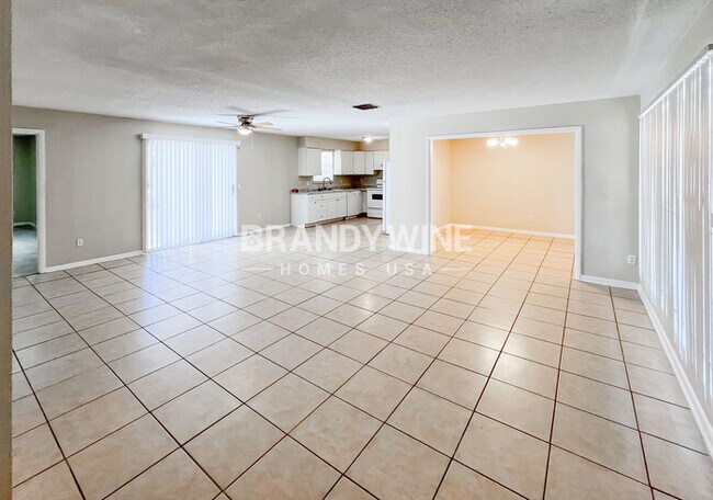 Foto del edificio - 2013 Firestone Rd