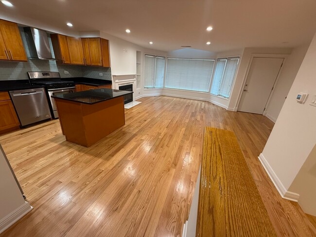 Foto del edificio - 5747 N Sheridan Rd