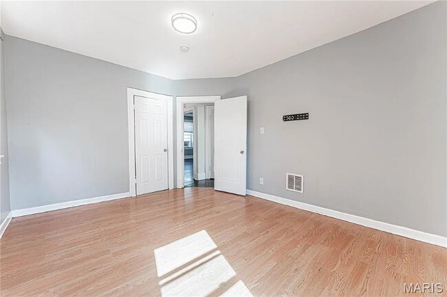 Foto del edificio - 3540 Michigan Ave