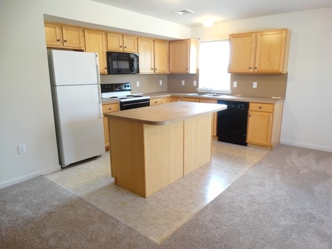 Building Photo - 1394 Hammon Ave