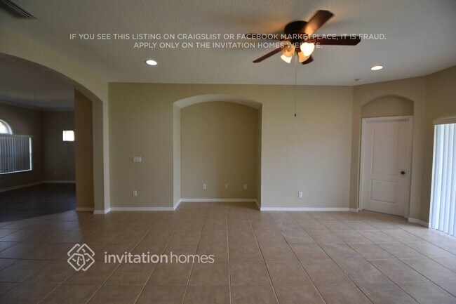 Building Photo - 1815 Mira Lago Cir