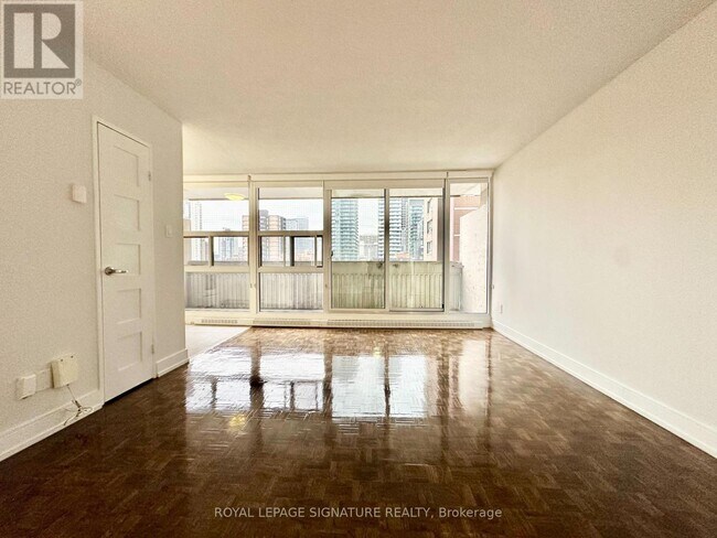 Photo du bâtiment - 33 Isabella St