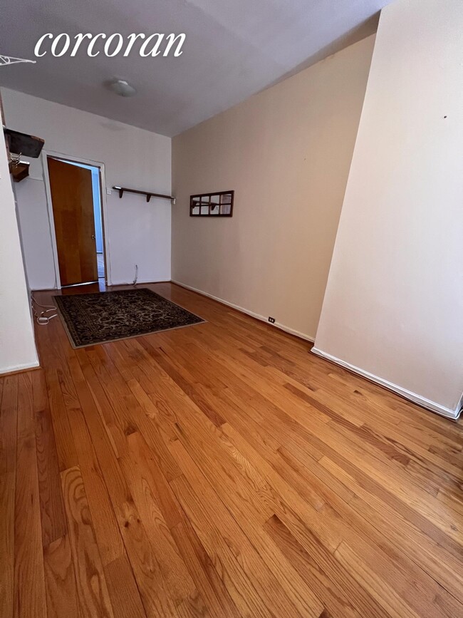Building Photo - 644 73rd St