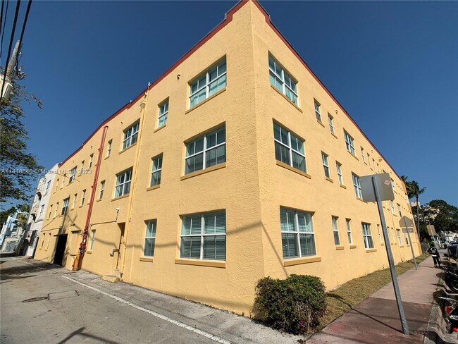 Foto del edificio - 1308 Drexel Ave