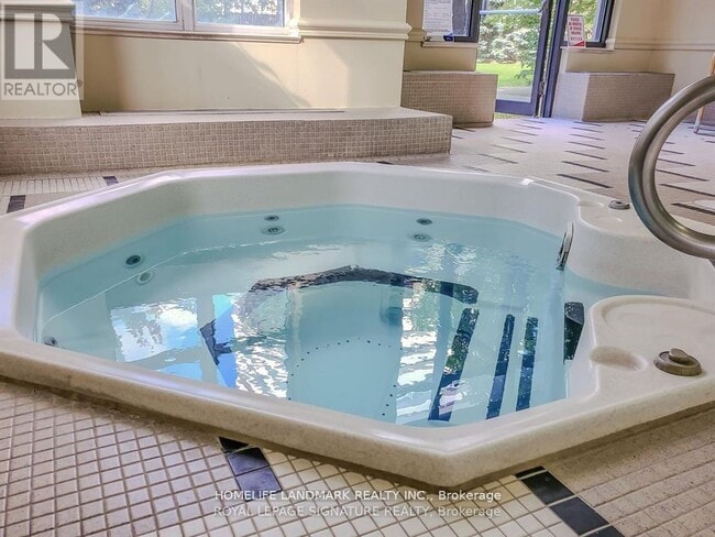 Photo du bâtiment - 28 Byng Ave