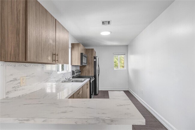 Foto del edificio - 2132 NW 47th St