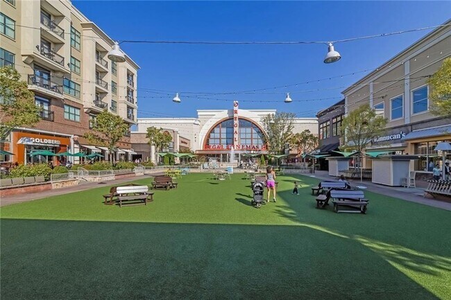 Foto del edificio - 9027 Woodland Trail