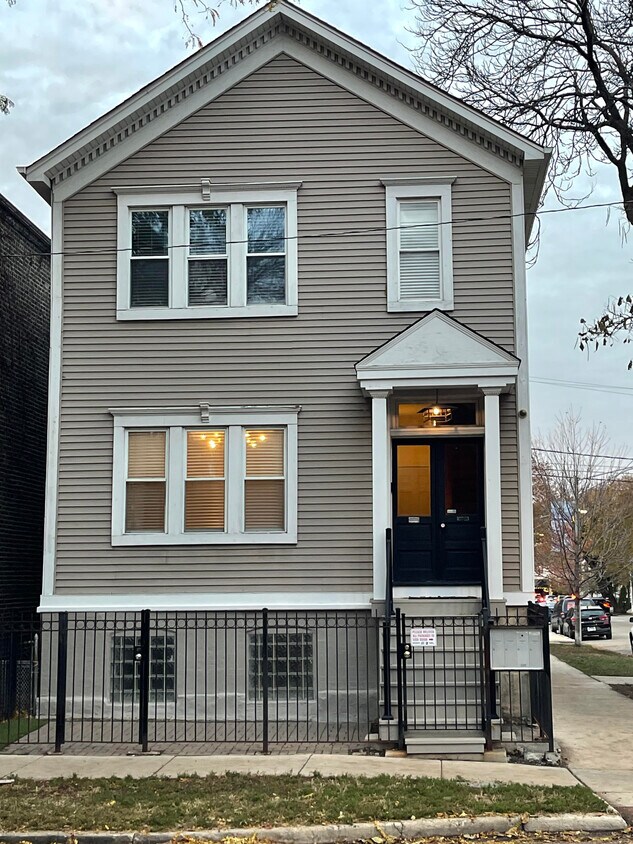 Foto principal - 1834 W Thomas St