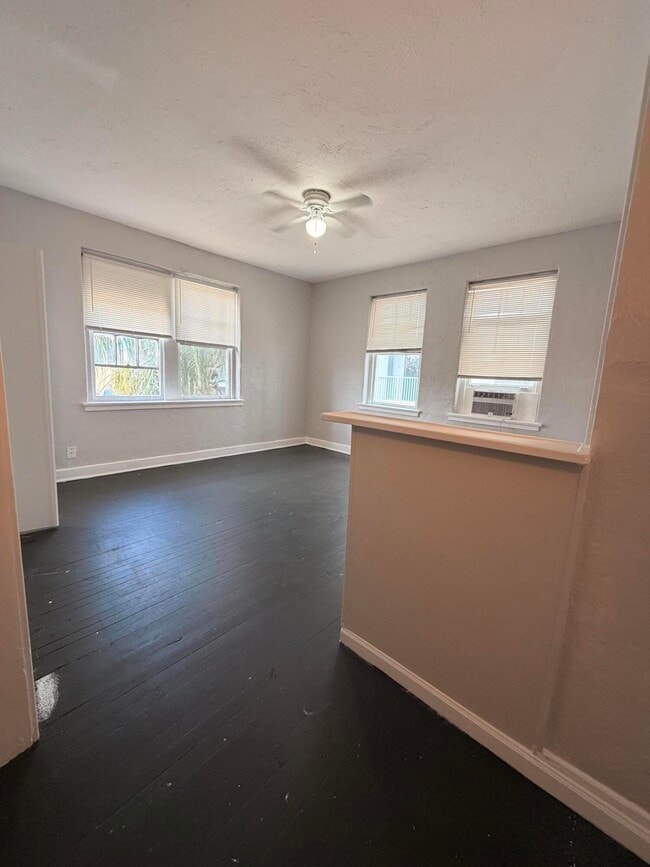 Foto del edificio - 523 24th St