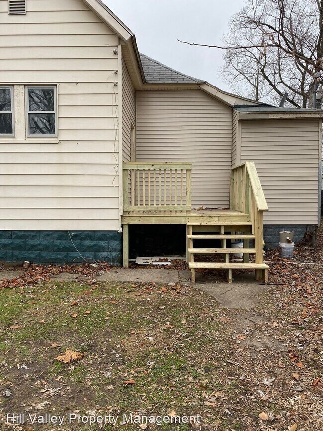 Building Photo - 2 br, 1 bath House - 2037 N 11th St