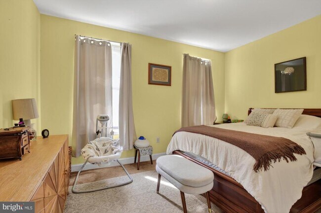 Foto del edificio - 4215 Ridge Ave