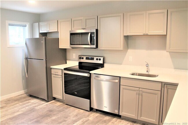 Foto del edificio - 9 Goodhill Rd